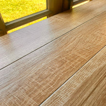 Cargar imagen en el visor de la galería, PORCELANATO TIPO MADERA 15x60 Cód:DF615004PA $7.990 EL M2
