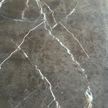 Cargar imagen en el visor de la galería, OFERTA PORCELANATO 60x60 BRILLO XS615TD  $10.990 m2
